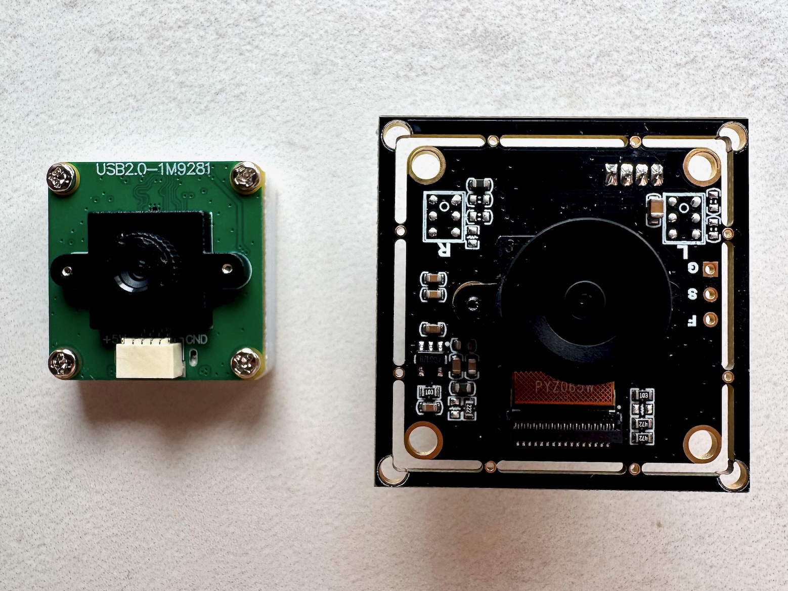 Waveshare OV9281 next to the Arducam OV9281 for size comparison